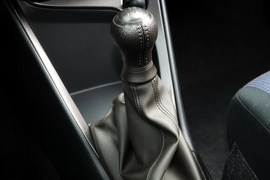 2015款丰田致炫1.5G手动炫动天窗特别版