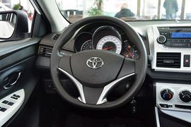 2015款丰田致炫1.5G手动炫动天窗特别版