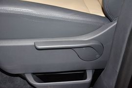 2012款大众迈特威2.0T尊享版