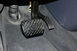 2012款大众迈特威2.0T尊享版