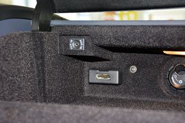 2012款大众迈特威2.0T尊享版