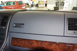 2012款大众迈特威2.0T尊享版