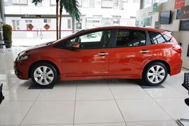 2013款本田杰德1.8L自动舒适版5座