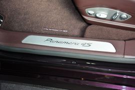 2014款保时捷Panamera