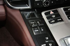 2014款保时捷Panamera
