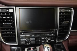 2014款保时捷Panamera