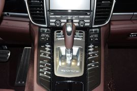 2014款保时捷Panamera