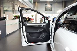 2014款保时捷Macan