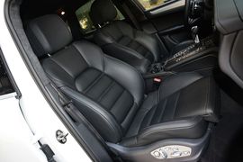 2014款保时捷Macan