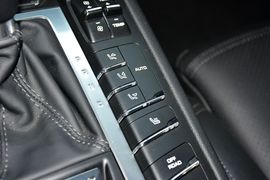 2014款保时捷Macan