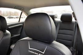 2015款三菱翼神1.8L