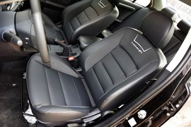 2015款三菱翼神1.8L