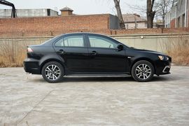 2015款三菱翼神1.8L