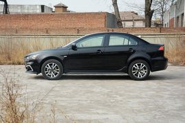 2015款三菱翼神1.8L