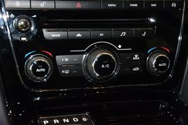 2015款捷豹XJL