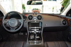 2015款捷豹XJL