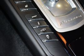 2014款保时捷Panamera