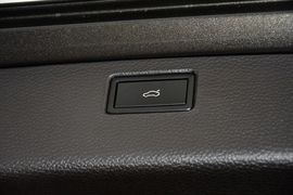 2012款大众迈腾四驱旅行车2.0TSI豪华型