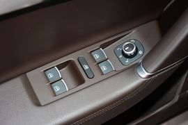 2012款大众迈腾四驱旅行车2.0TSI豪华型