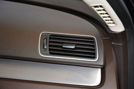 2012款大众迈腾四驱旅行车2.0TSI豪华型