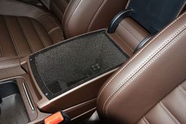 2012款大众迈腾四驱旅行车2.0TSI豪华型