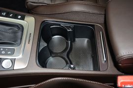 2012款大众迈腾四驱旅行车2.0TSI豪华型