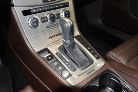 2012款大众迈腾四驱旅行车2.0TSI豪华型