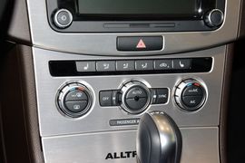 2012款大众迈腾四驱旅行车2.0TSI豪华型