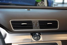 2012款大众迈腾四驱旅行车2.0TSI豪华型