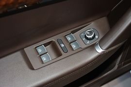 2012款大众迈腾旅行轿车2.0TSI