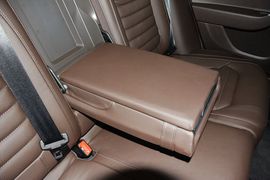 2012款大众迈腾旅行轿车2.0TSI