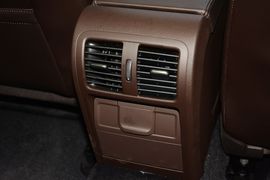 2012款大众迈腾旅行轿车2.0TSI