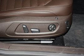 2012款大众迈腾旅行轿车2.0TSI