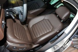 2012款大众迈腾旅行轿车2.0TSI