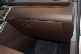 2012款大众迈腾旅行轿车2.0TSI