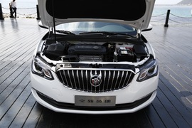 2015款英朗GT