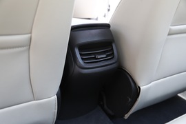 2015款英朗GT