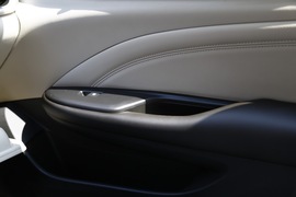 2015款英朗GT