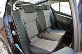 2015款斯柯达明锐1.6L手动逸致版