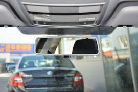 2015款斯柯达明锐1.6L手动逸致版