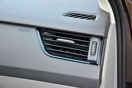 2015款斯柯达明锐1.6L手动逸致版