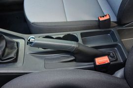 2015款斯柯达明锐1.6L手动逸致版