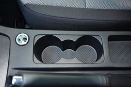 2015款斯柯达明锐1.6L手动逸致版