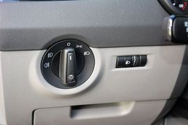 2015款斯柯达明锐1.6L手动逸致版