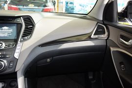 2013款现代格锐3.0L