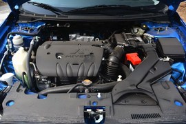 2015款三菱翼神1.8L