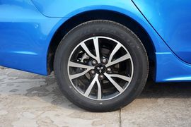 2015款三菱翼神1.8L