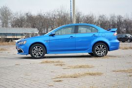 2015款三菱翼神1.8L
