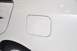 2015款丰田凯美瑞2.5G豪华导航版