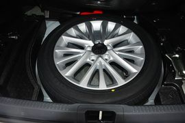 2015款丰田凯美瑞2.5G豪华导航版